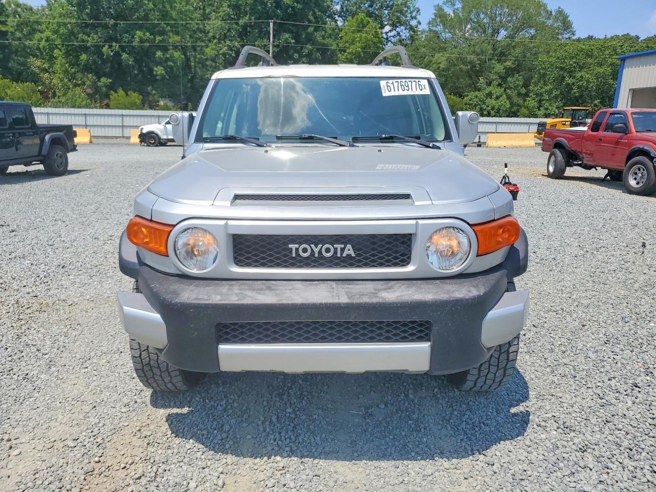 2007 TOYOTA FJ CRUISER