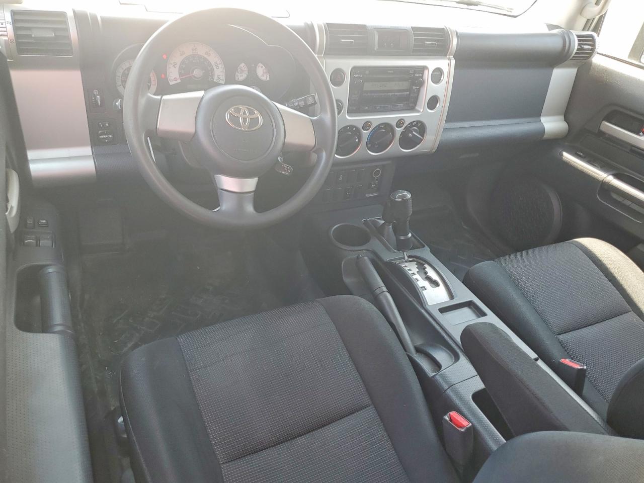 2007 TOYOTA FJ CRUISER