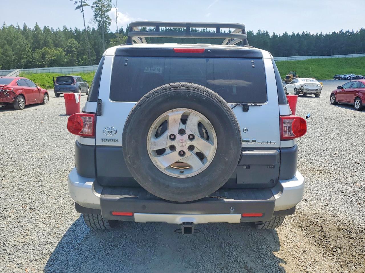 2007 TOYOTA FJ CRUISER