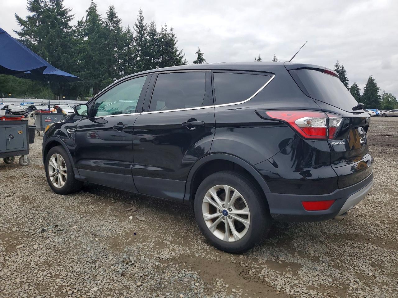 2017 FORD ESCAPE