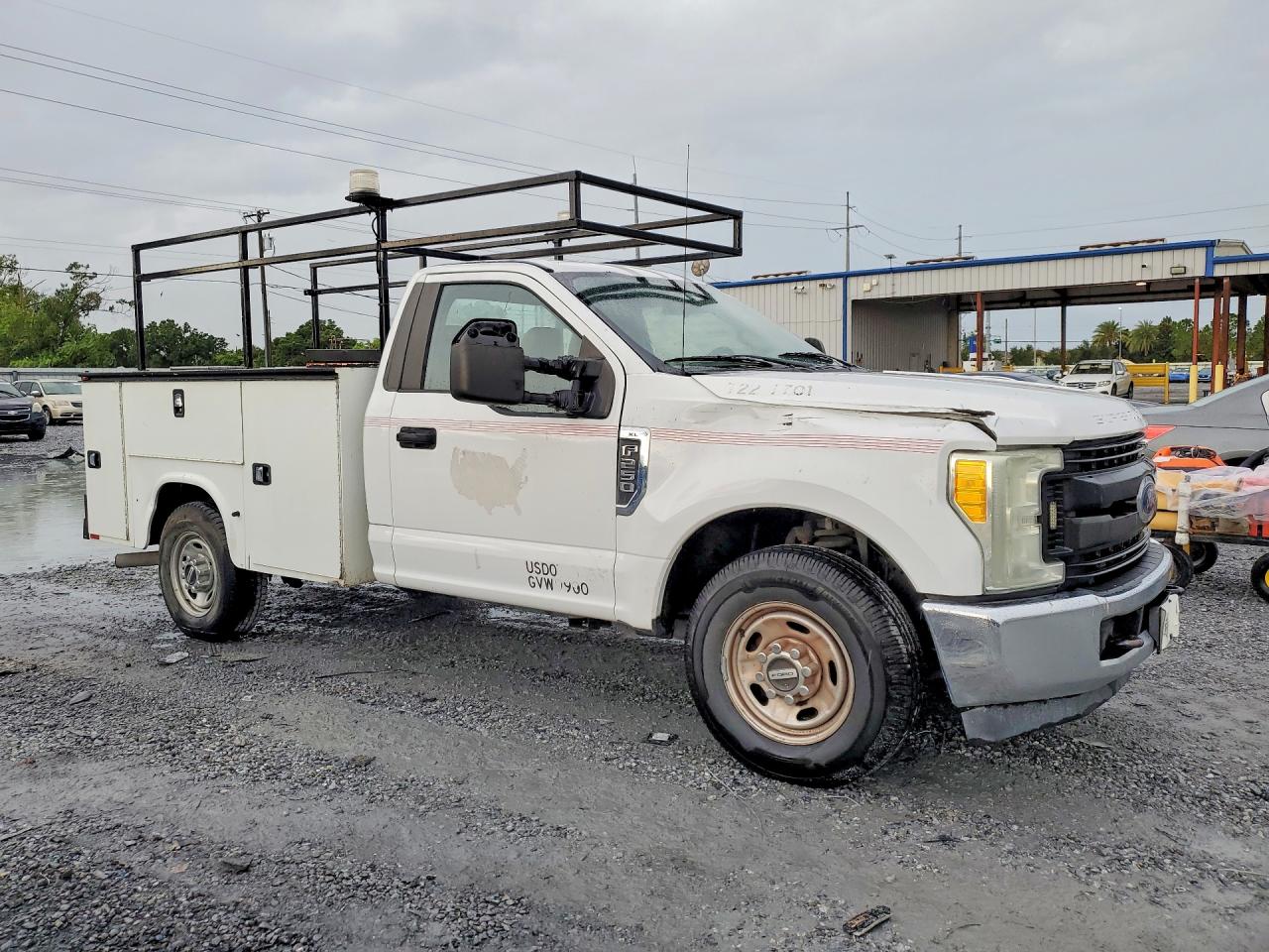 2017 FORD F250SUPDTY