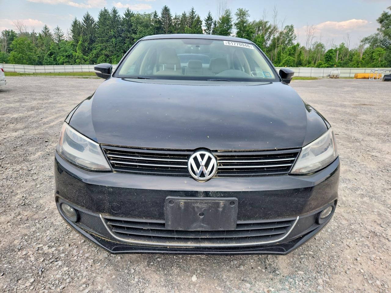 2011 VOLKSWAGEN JETTA