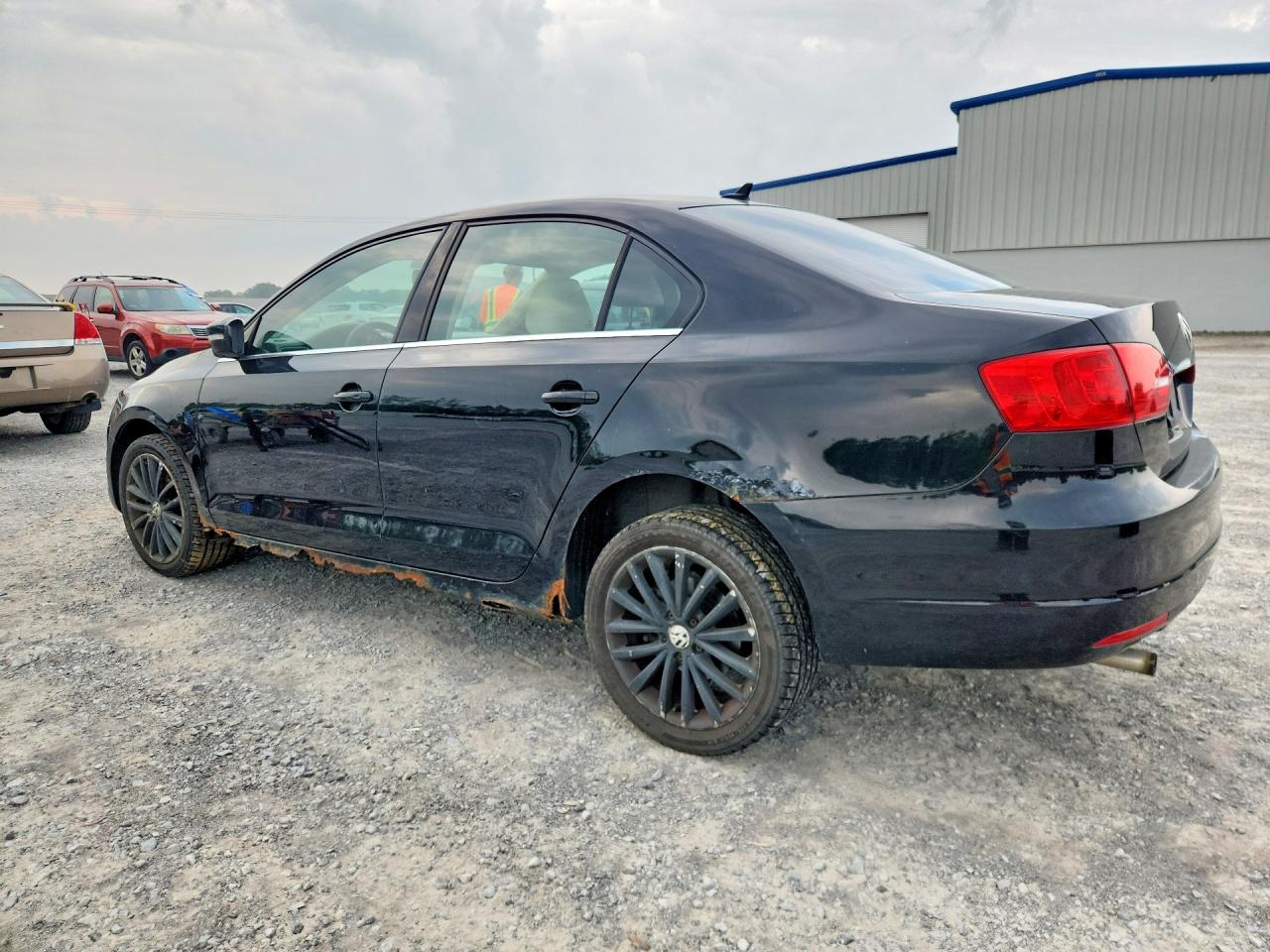 2011 VOLKSWAGEN JETTA