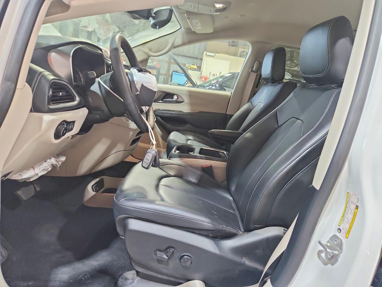 2024 CHRYSLER PACIFICA