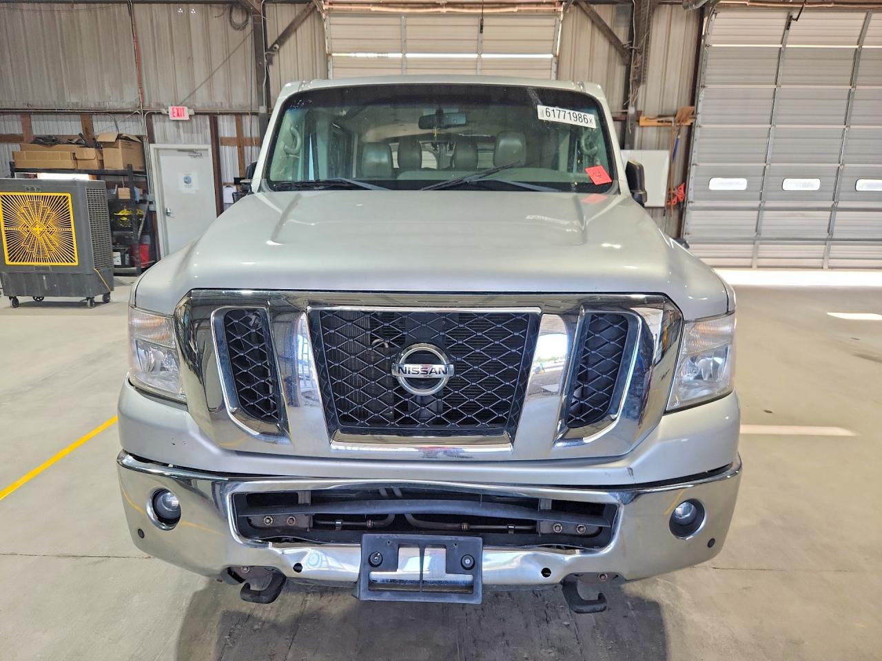 2016 NISSAN NV