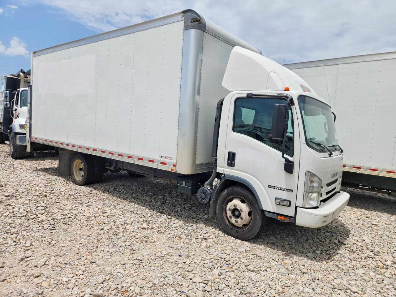 2022 ISUZU NPR