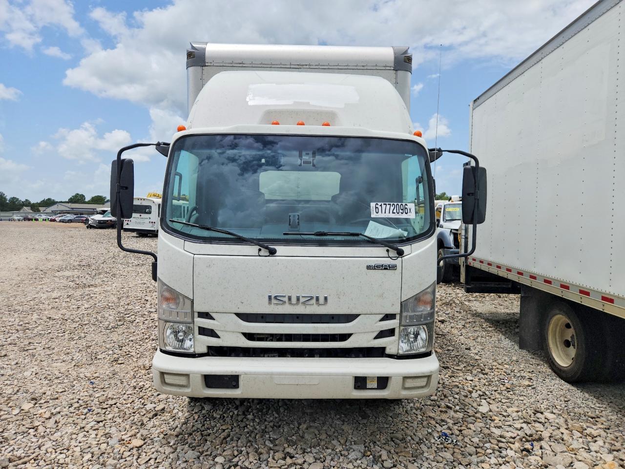 2022 ISUZU NPR