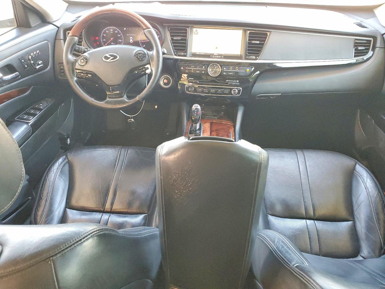 2015 KIA K900