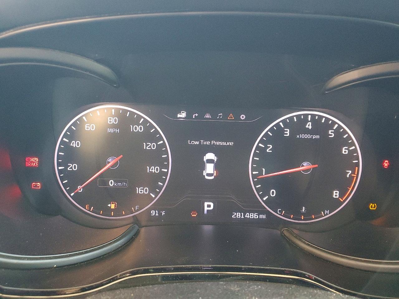 2015 KIA K900