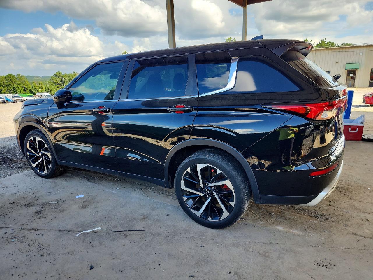 2022 MITSUBISHI OUTLANDER