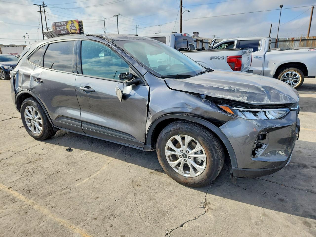 2025 FORD ESCAPE