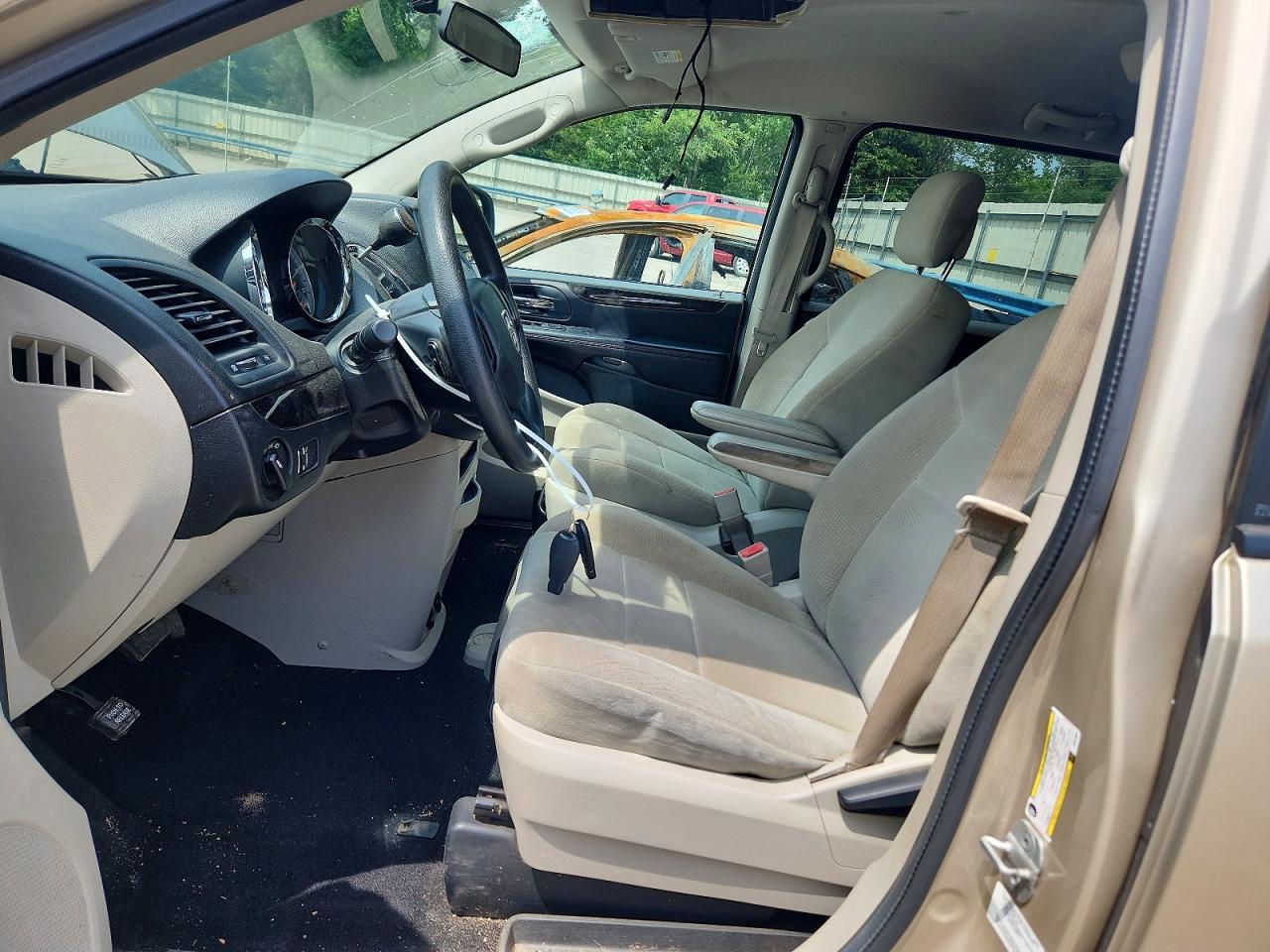 2013 DODGE CARAVAN