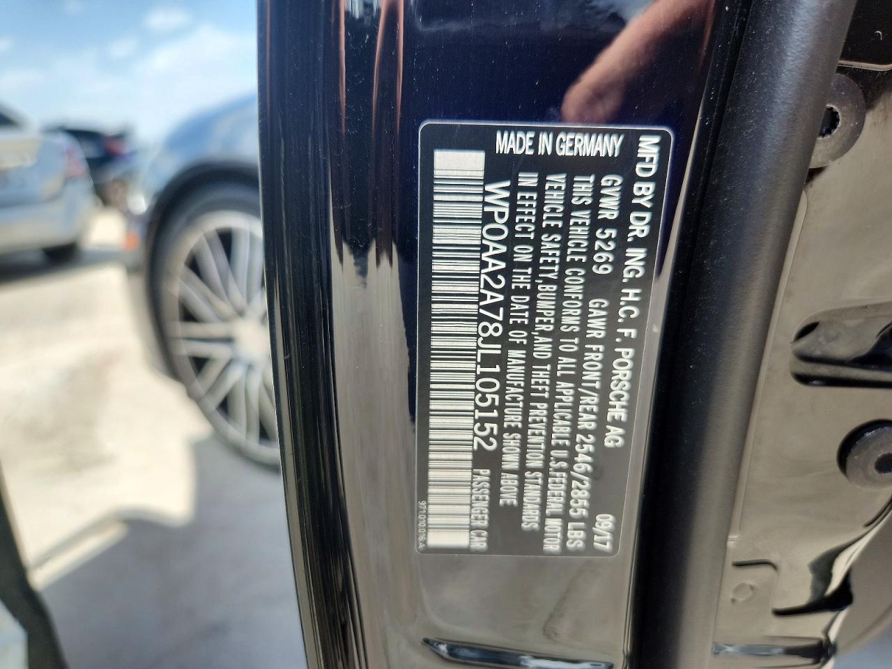 2018 PORSCHE PANAMERA