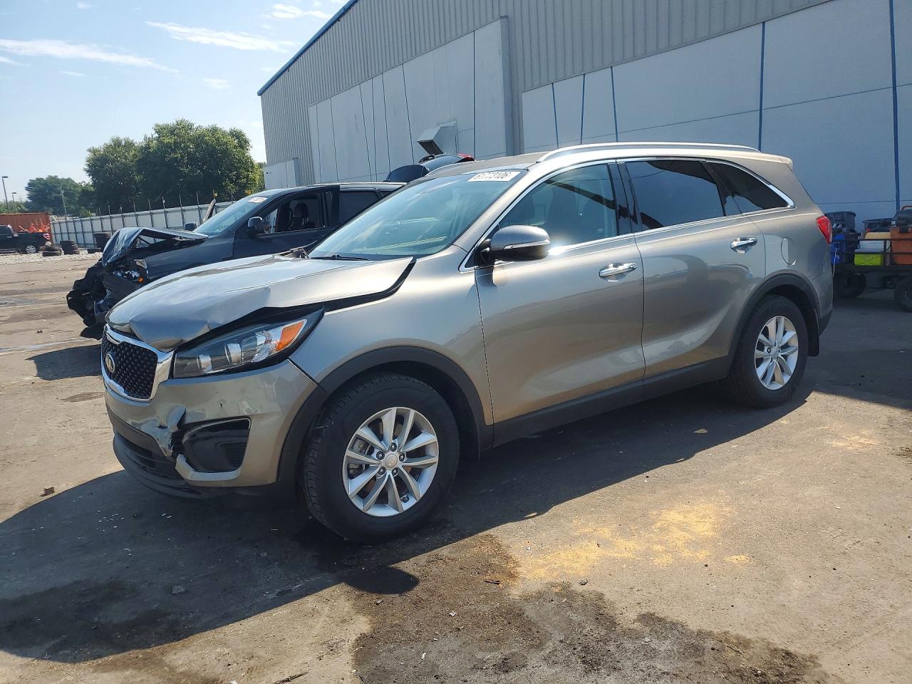 2017 KIA SORENTO