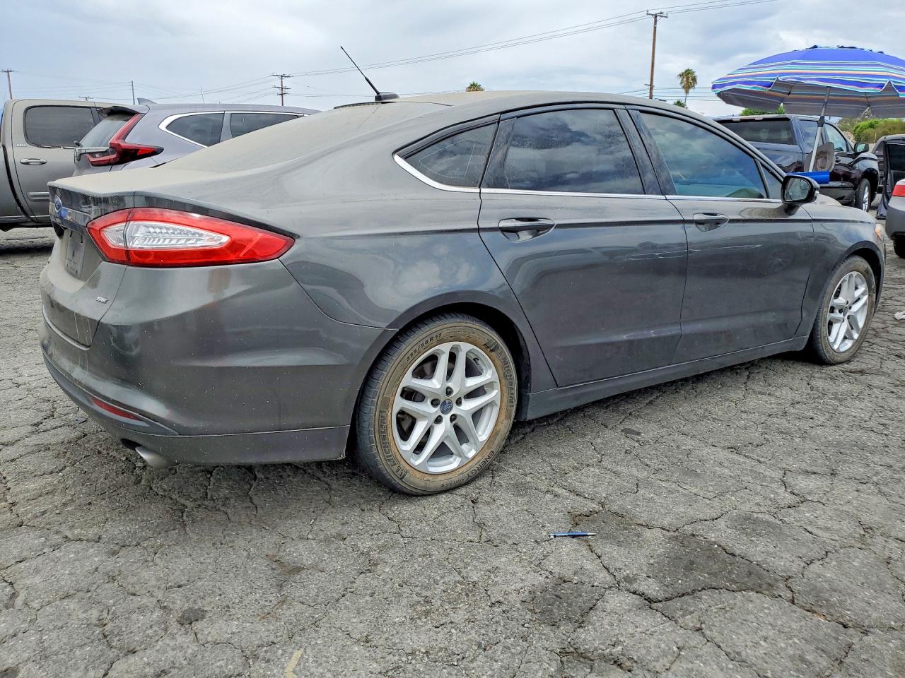 2016 FORD FUSION
