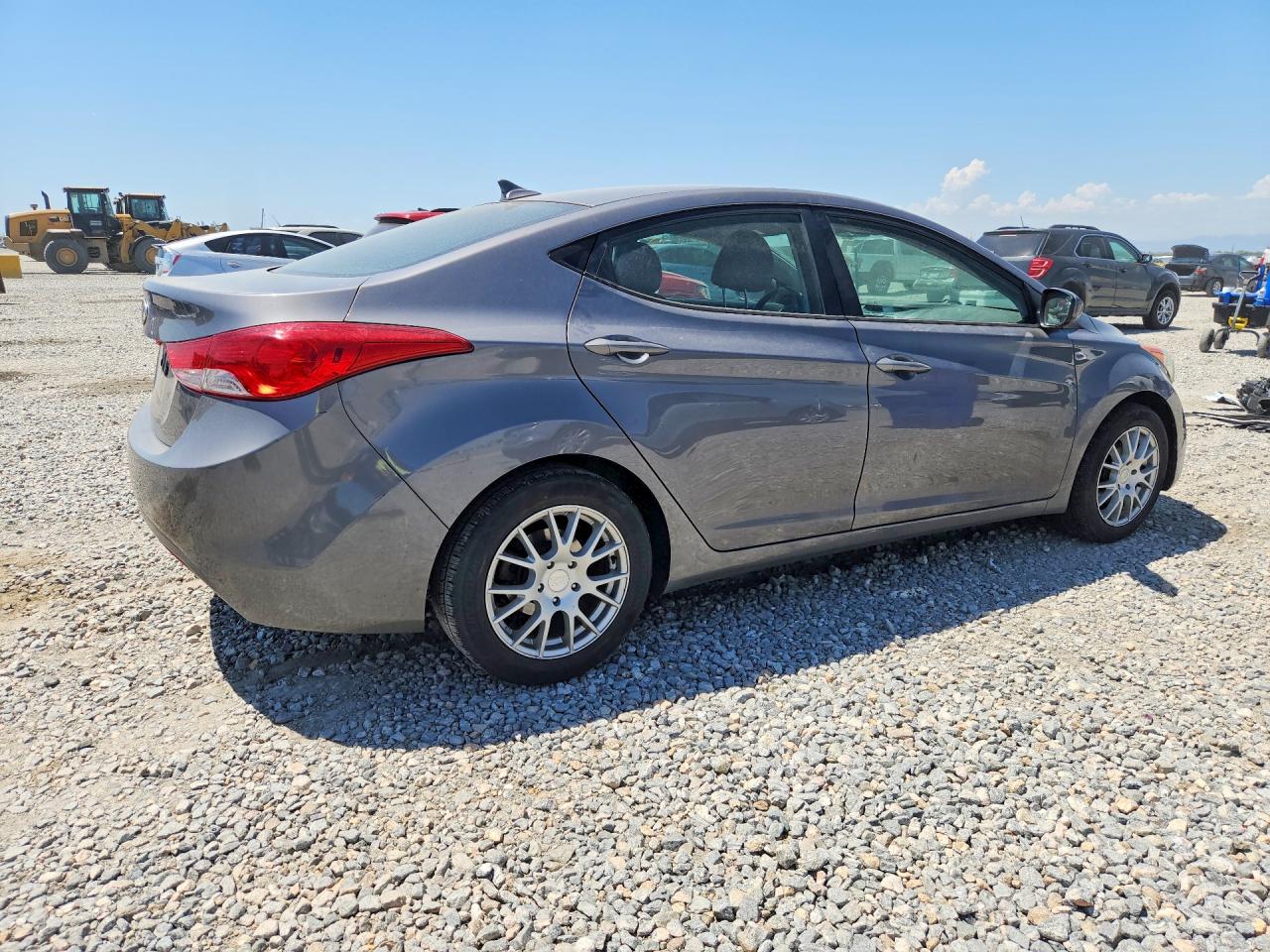 2012 HYUNDAI ELANTRA