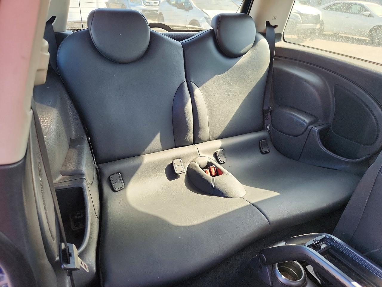 2006 MINI COOPER