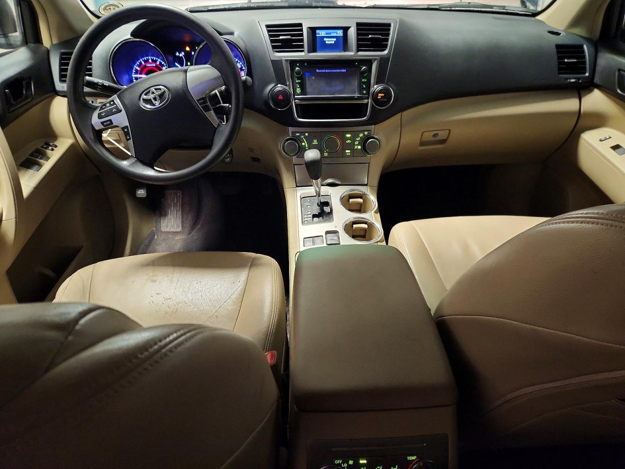 2013 TOYOTA HIGHLANDER