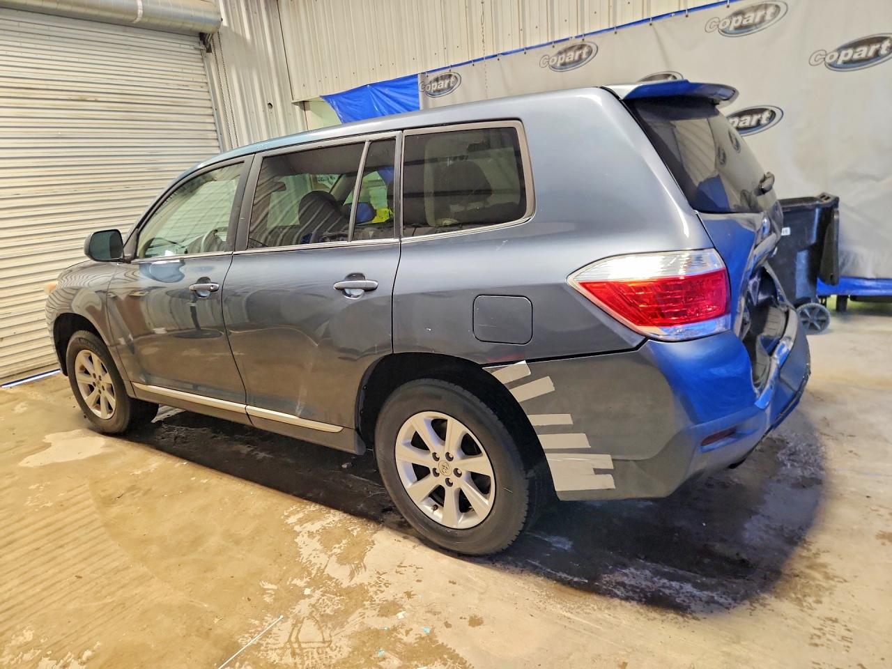 2013 TOYOTA HIGHLANDER