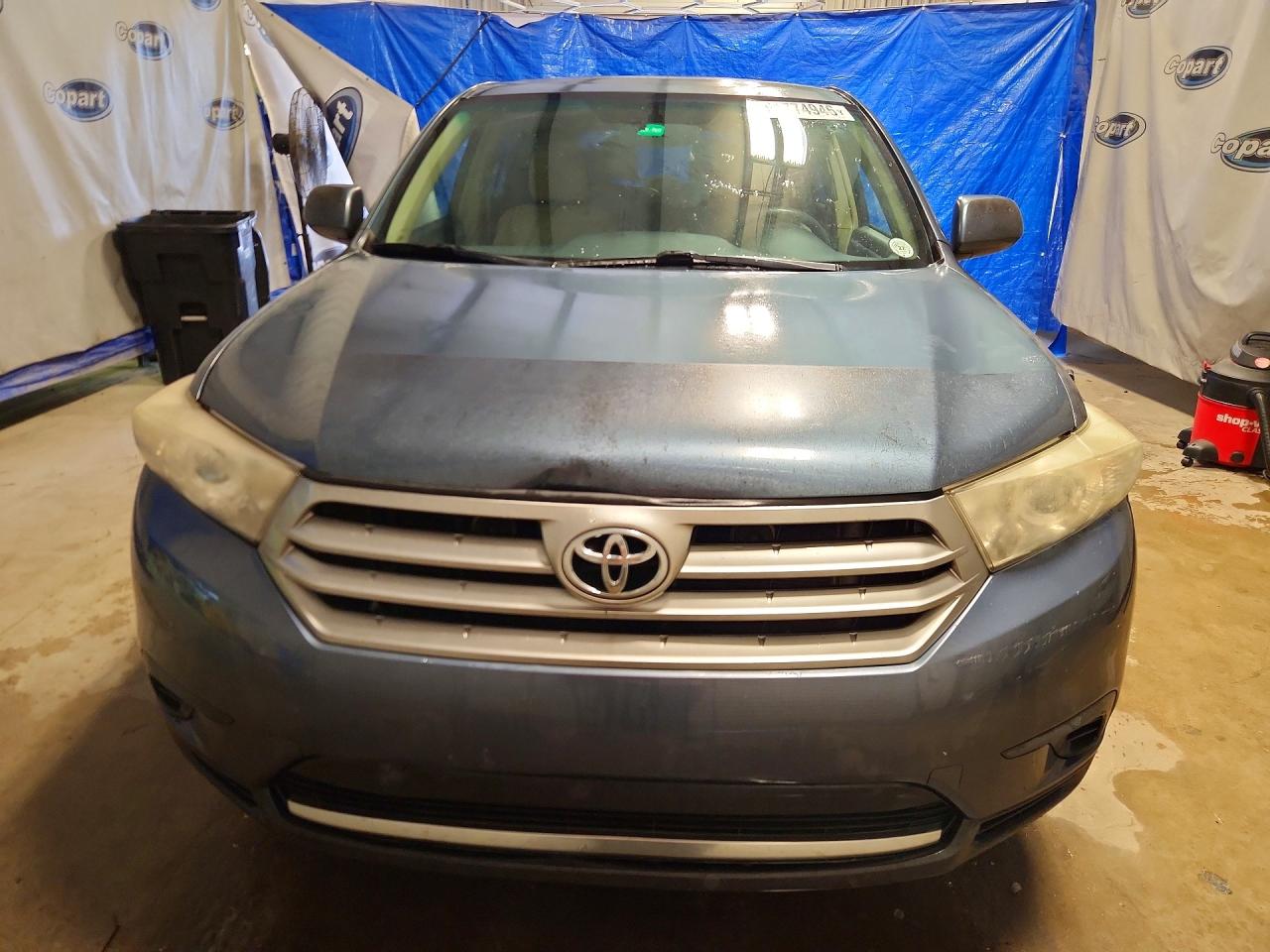 2013 TOYOTA HIGHLANDER