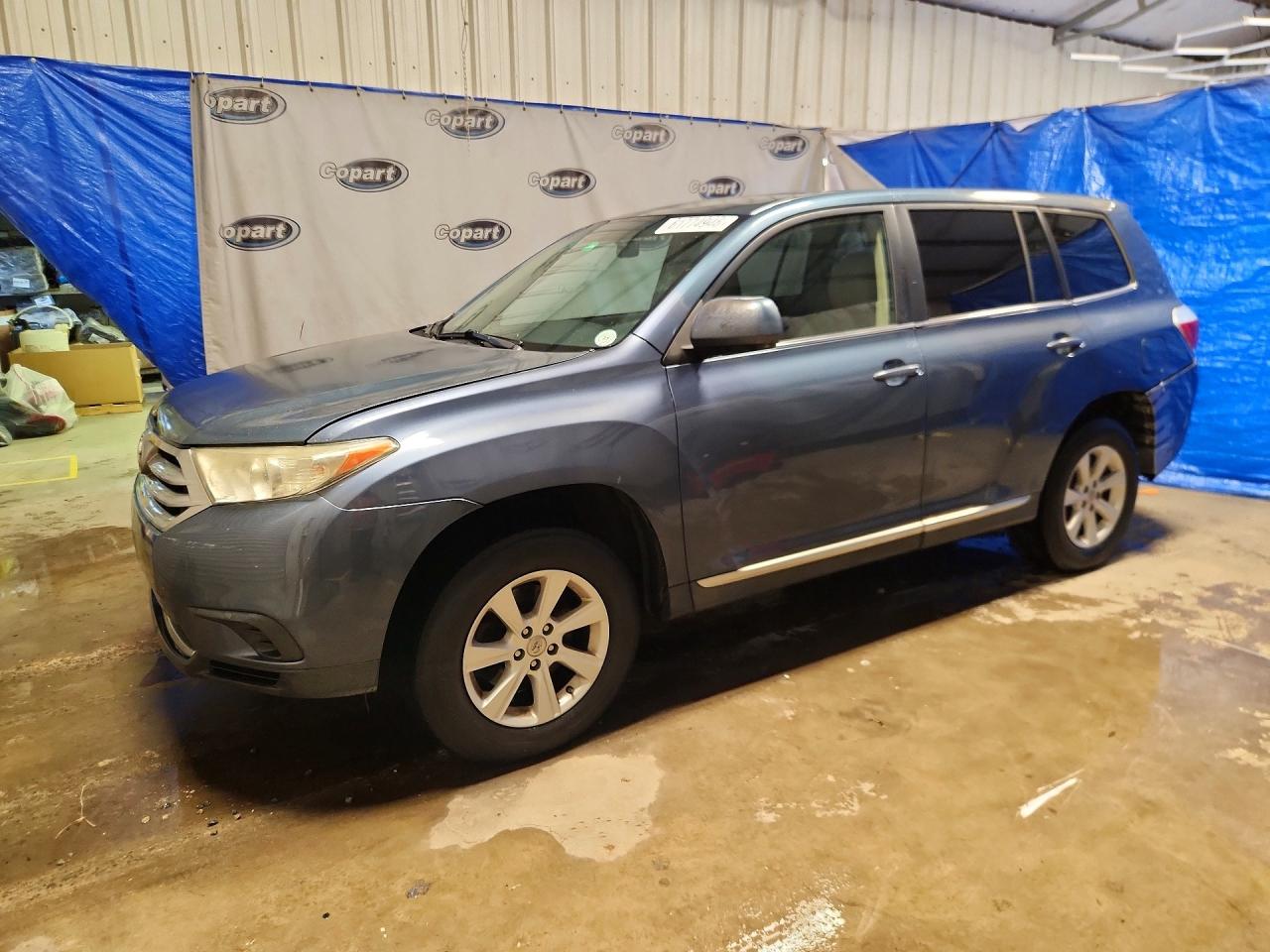 2013 TOYOTA HIGHLANDER