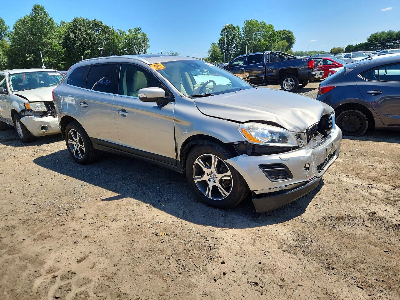2013 VOLVO XC60
