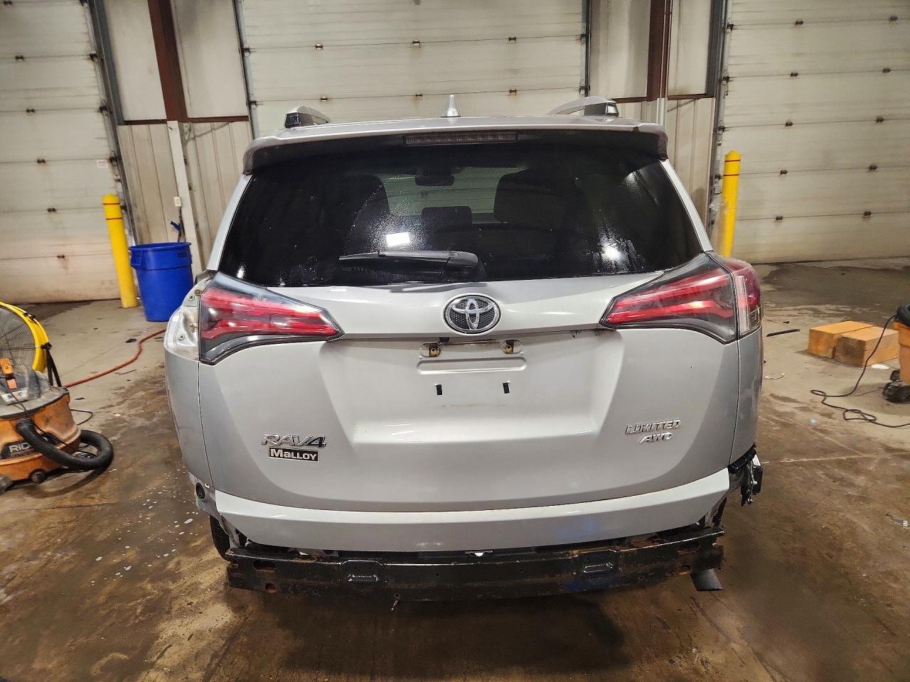 2016 TOYOTA RAV4