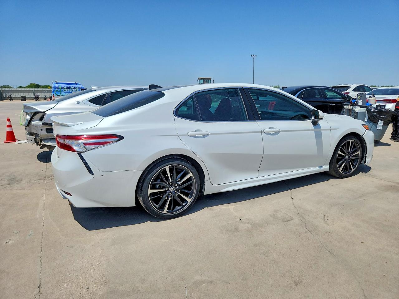 2020 TOYOTA CAMRY