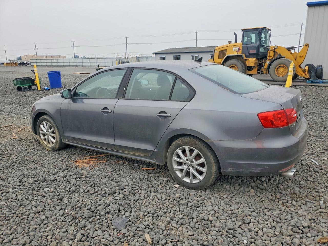 2011 VOLKSWAGEN JETTA