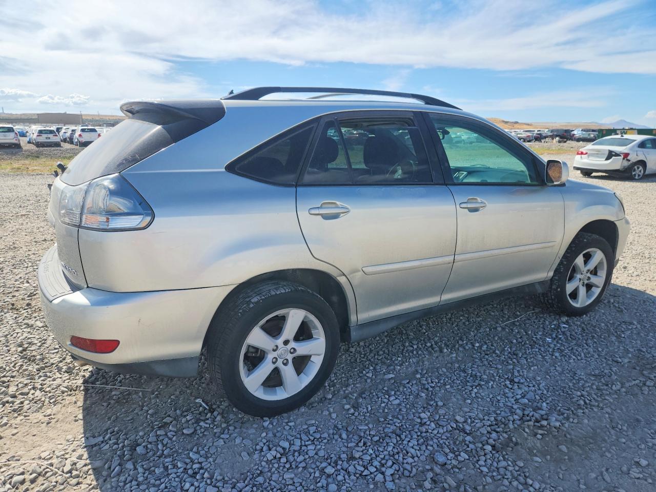 2005 LEXUS RX330
