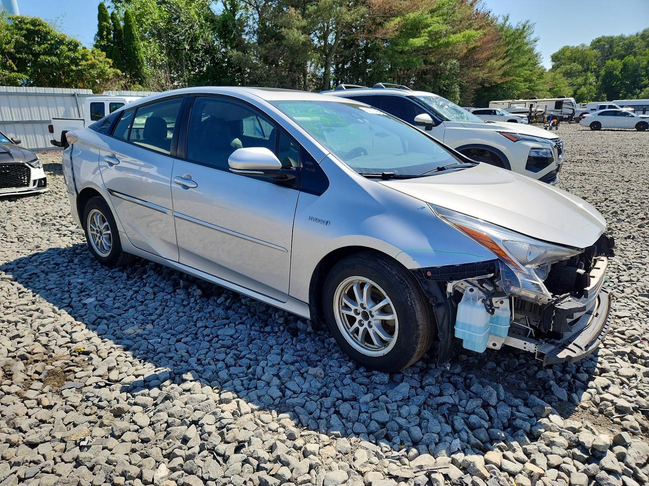 2016 TOYOTA PRIUS