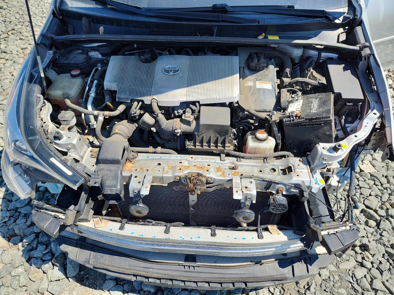 2016 TOYOTA PRIUS