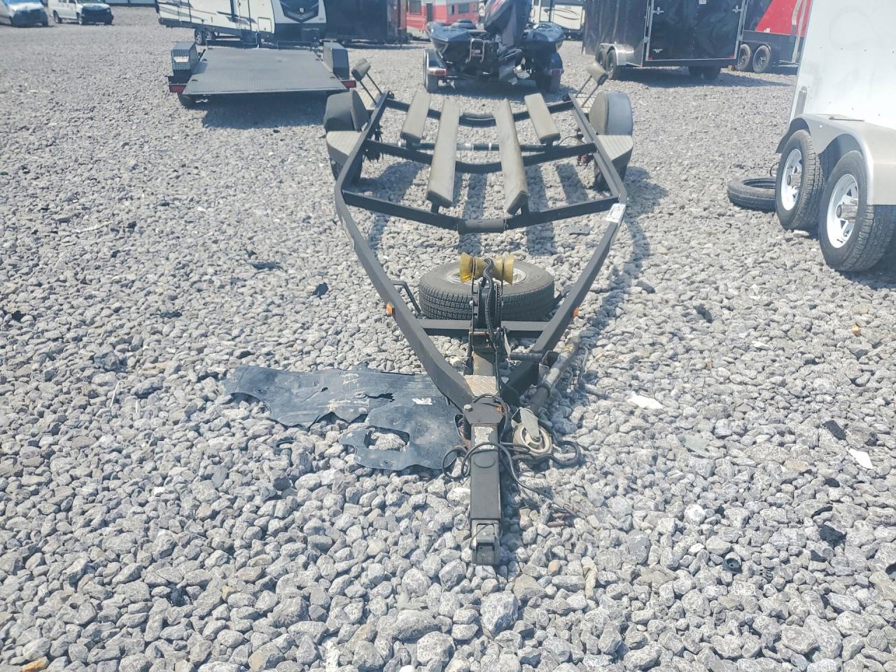 2016 TRITON UNKNOWN