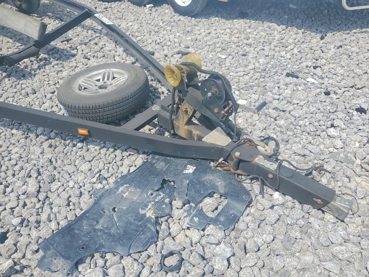 2016 TRITON UNKNOWN