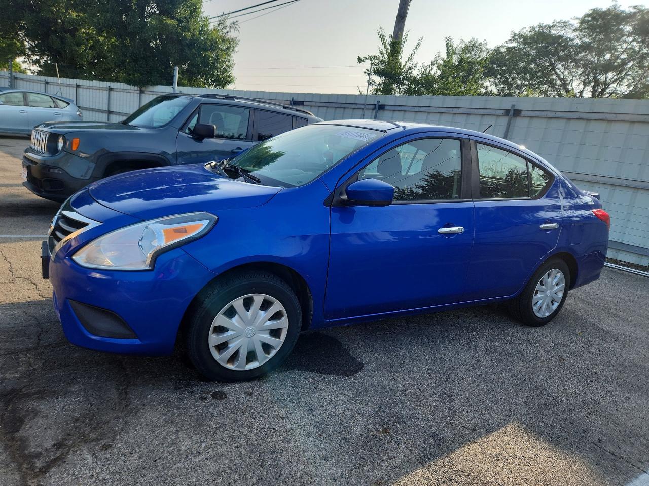 2017 NISSAN VERSA