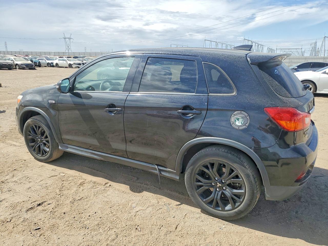 2019 MITSUBISHI OUTLANDER