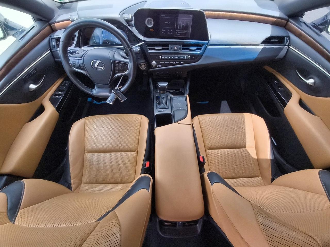 2022 LEXUS ES350
