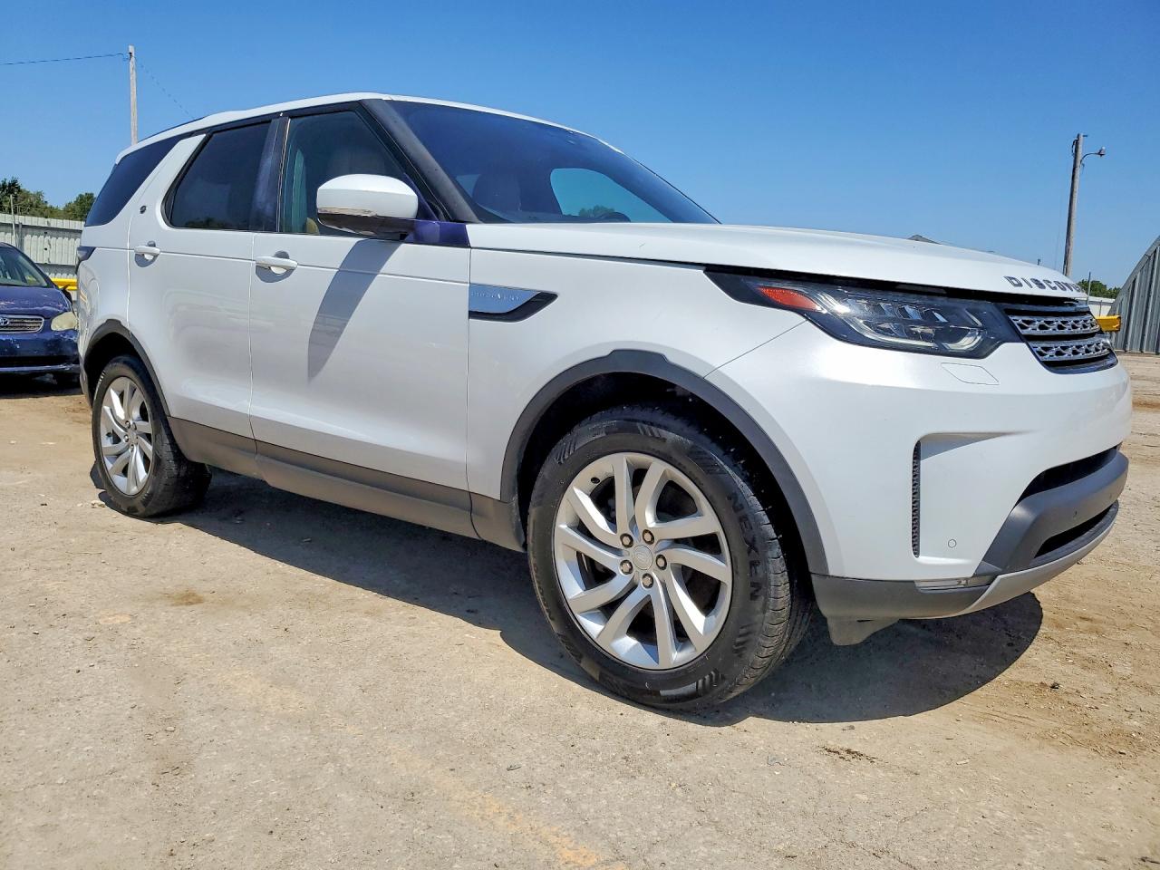 2017 LAND ROVER DISCOVERY