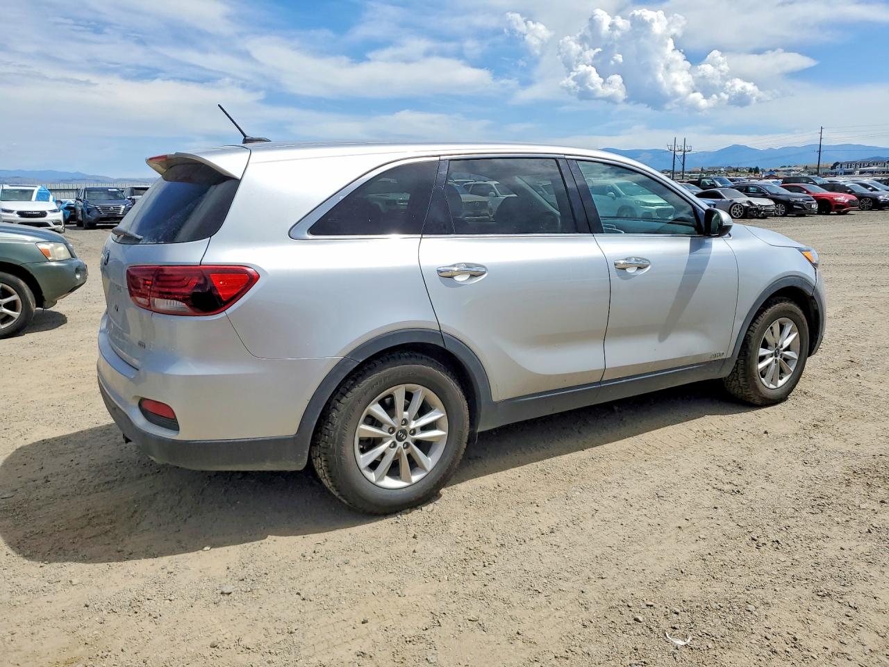 2019 KIA SORENTO