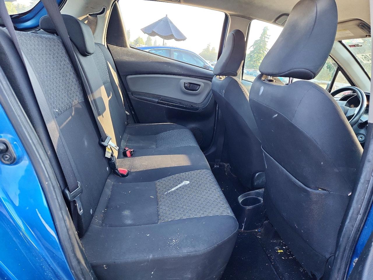 2015 TOYOTA YARIS