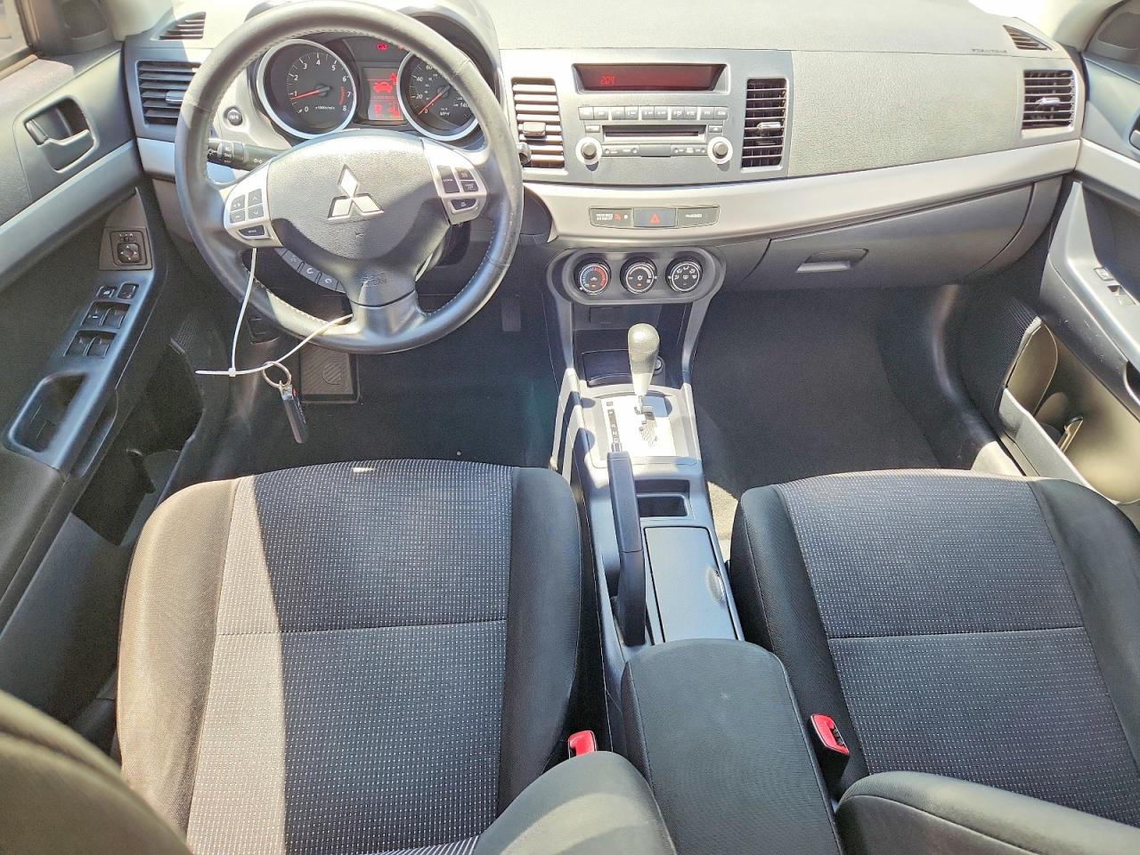 2011 MITSUBISHI LANCER