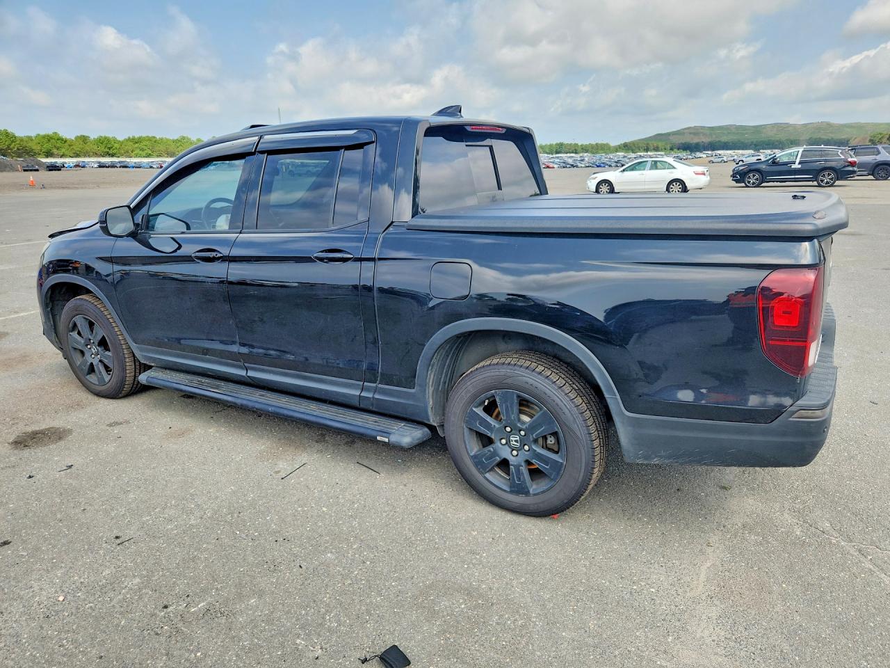2017 HONDA RIDGELINE
