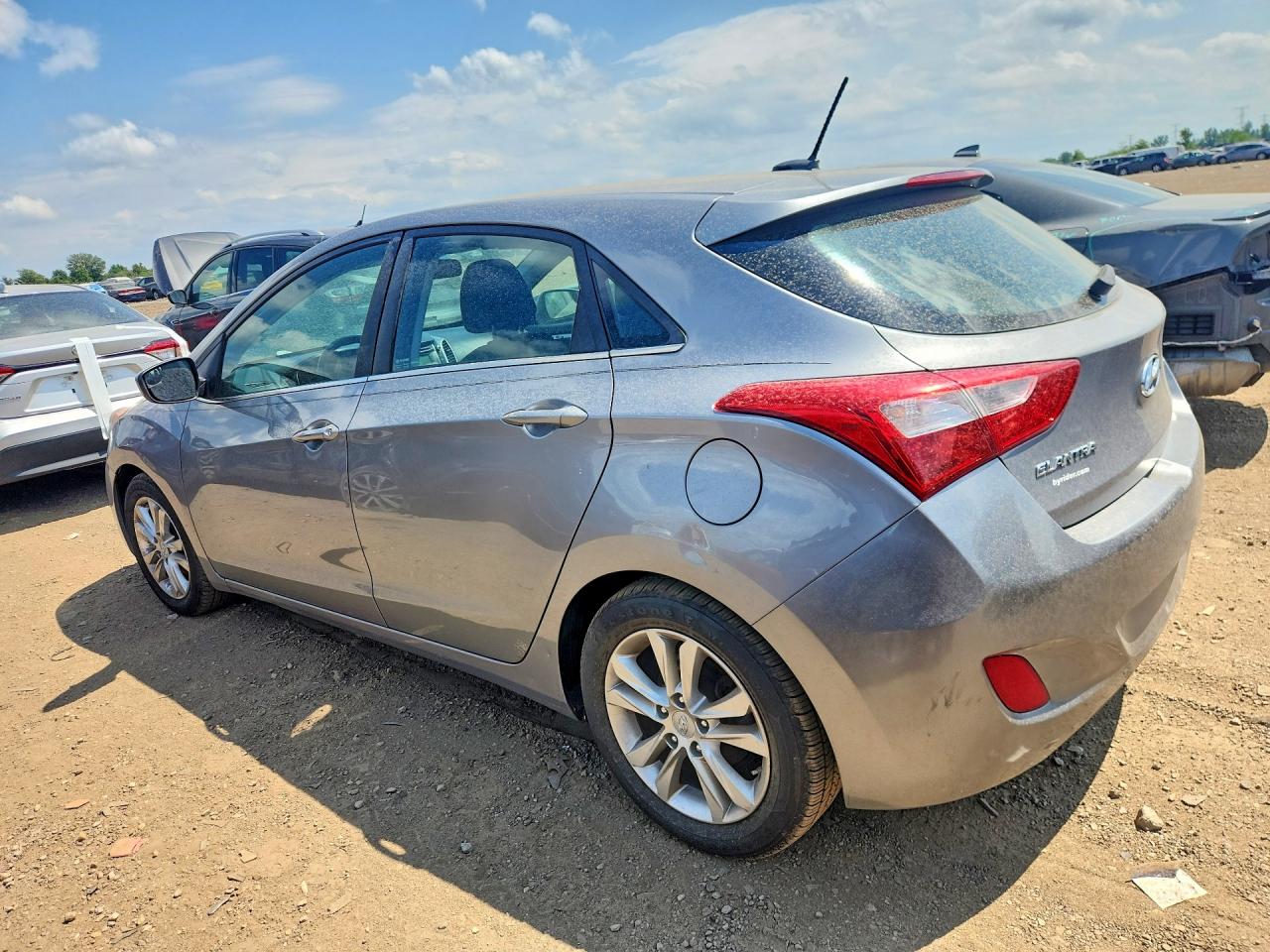 2015 HYUNDAI ELANTRA