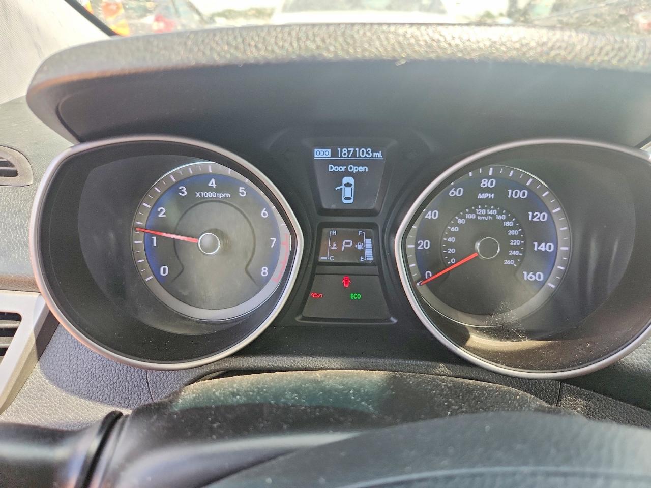 2015 HYUNDAI ELANTRA