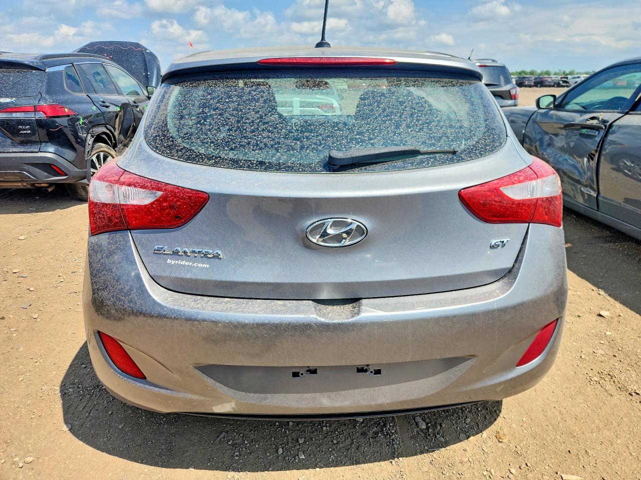 2015 HYUNDAI ELANTRA