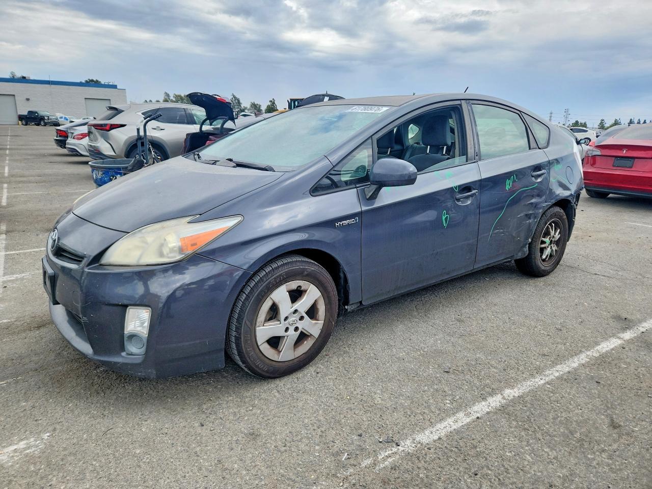 2011 TOYOTA PRIUS