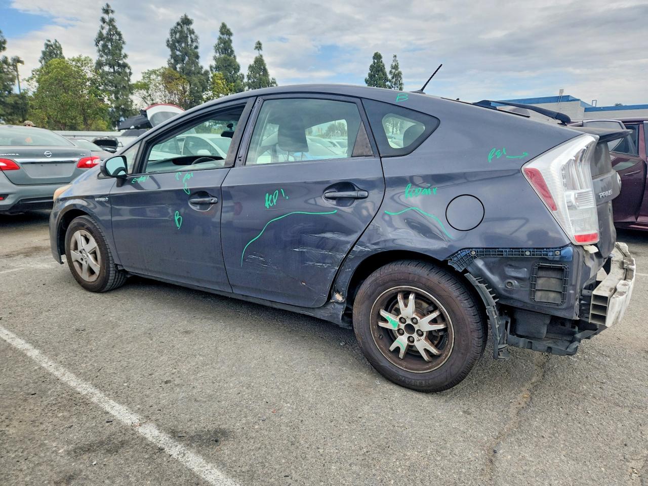 2011 TOYOTA PRIUS