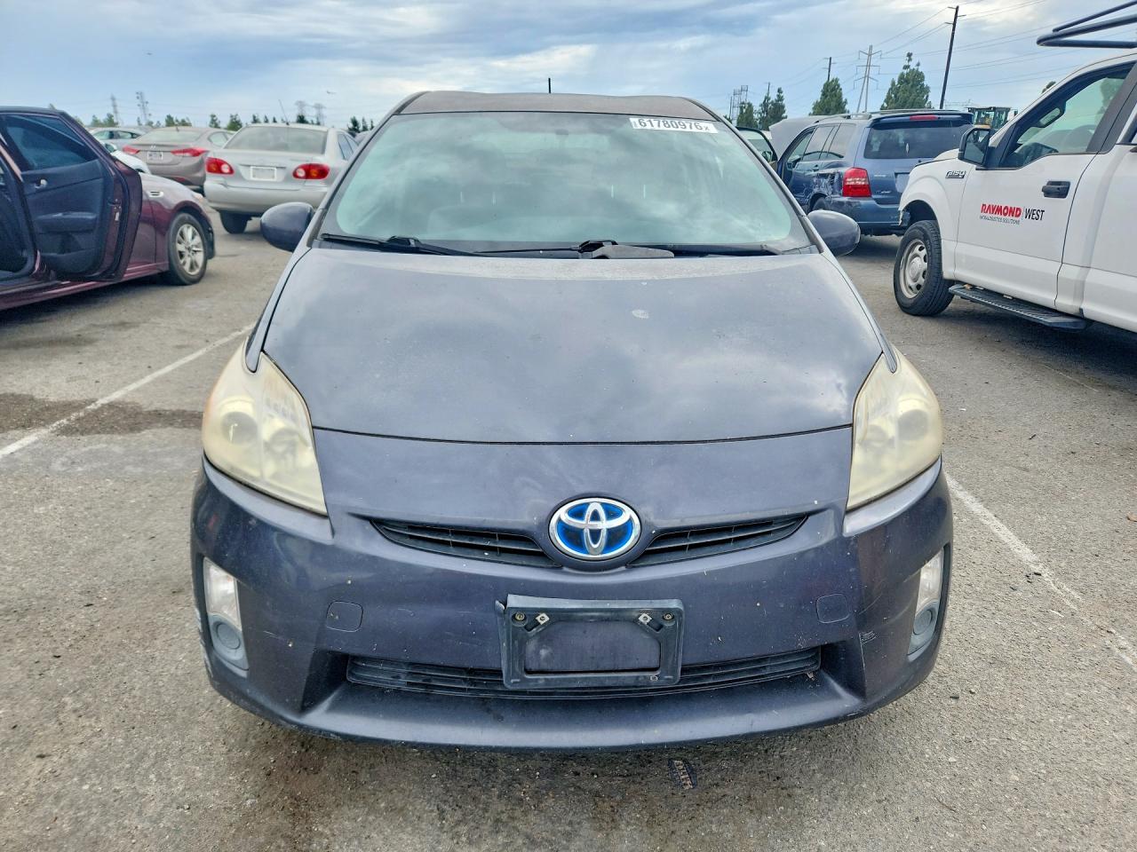 2011 TOYOTA PRIUS