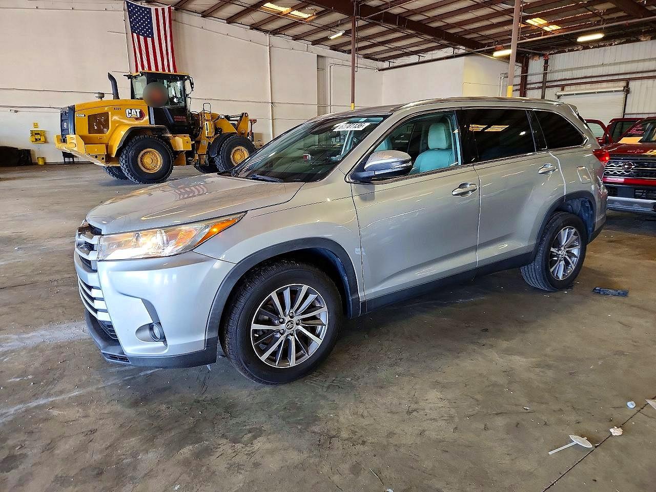 2019 TOYOTA HIGHLANDER