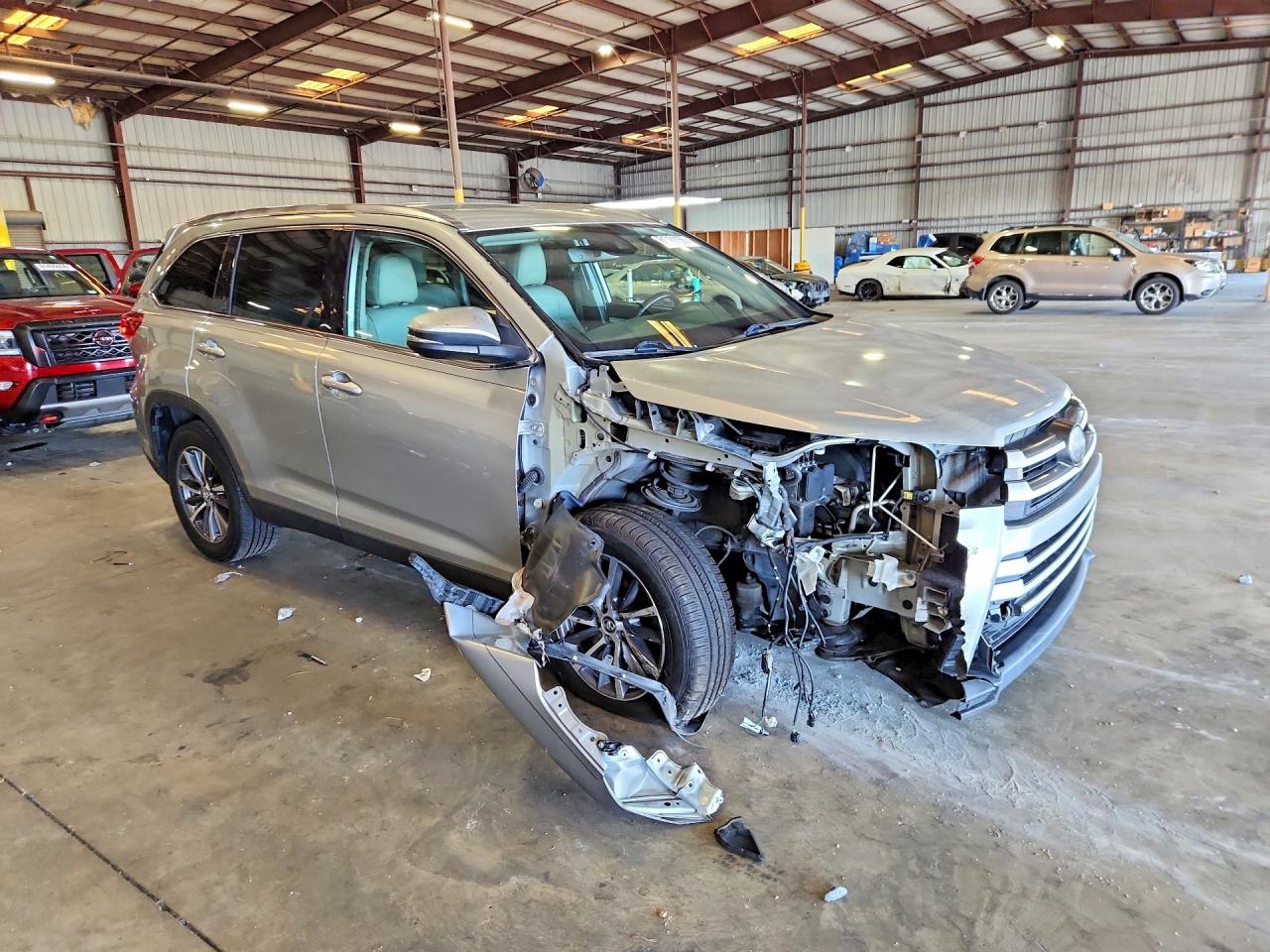 2019 TOYOTA HIGHLANDER